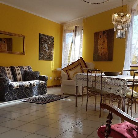 Moro Dal Castel - Appartamento Al Castel كاستلْنْيوفو ديل غارد المظهر الخارجي الصورة