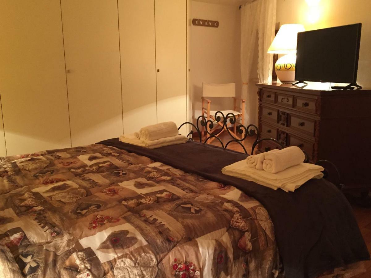 Moro Dal Castel - Appartamento Al Castel كاستلْنْيوفو ديل غارد المظهر الخارجي الصورة